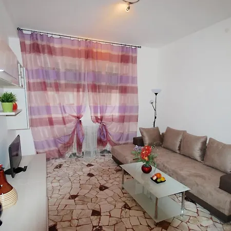 Apartment Podgora 13 Mestre Exterior photo